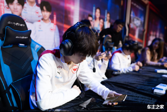 Ninjas in Pyjamas 正式宣布2025年第一阶段的阵容： shanji ／ Aki ／ Doinb ／ Leave ／ PPGOD